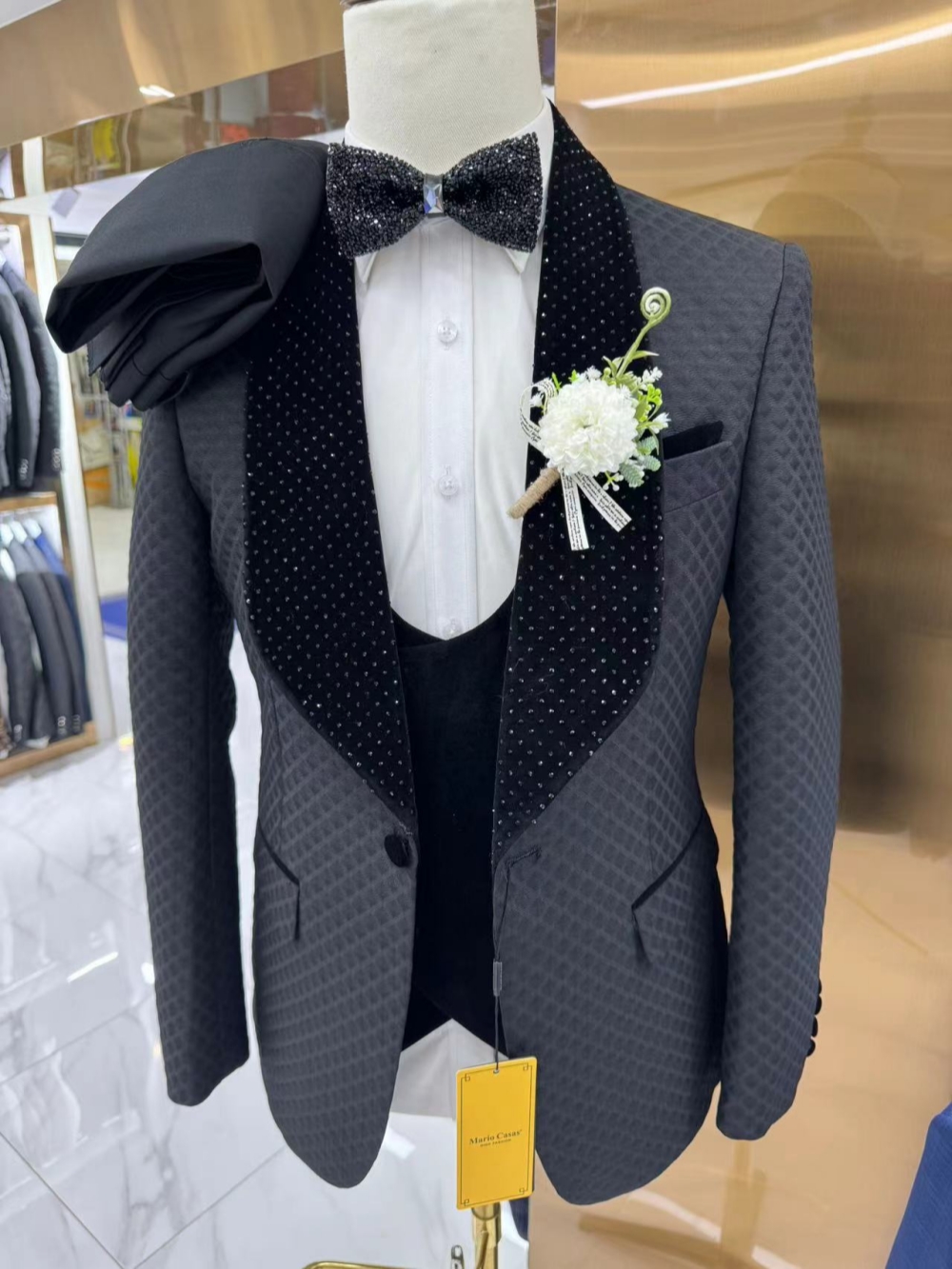 New Luxurious Beaded Tuxedo 3  - مراجعة Men Formal Wear Pants وسعره