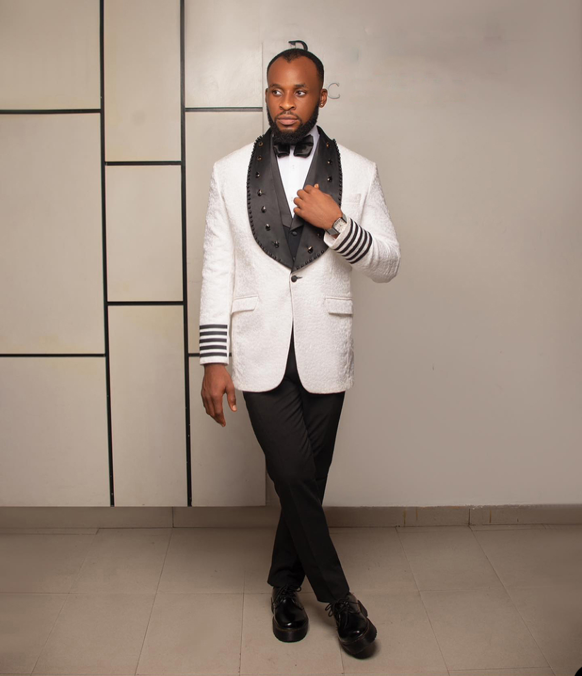 Customized Men Wedding Tuxedos - مراجعة Men'S Formal Dinner Wear وسعره