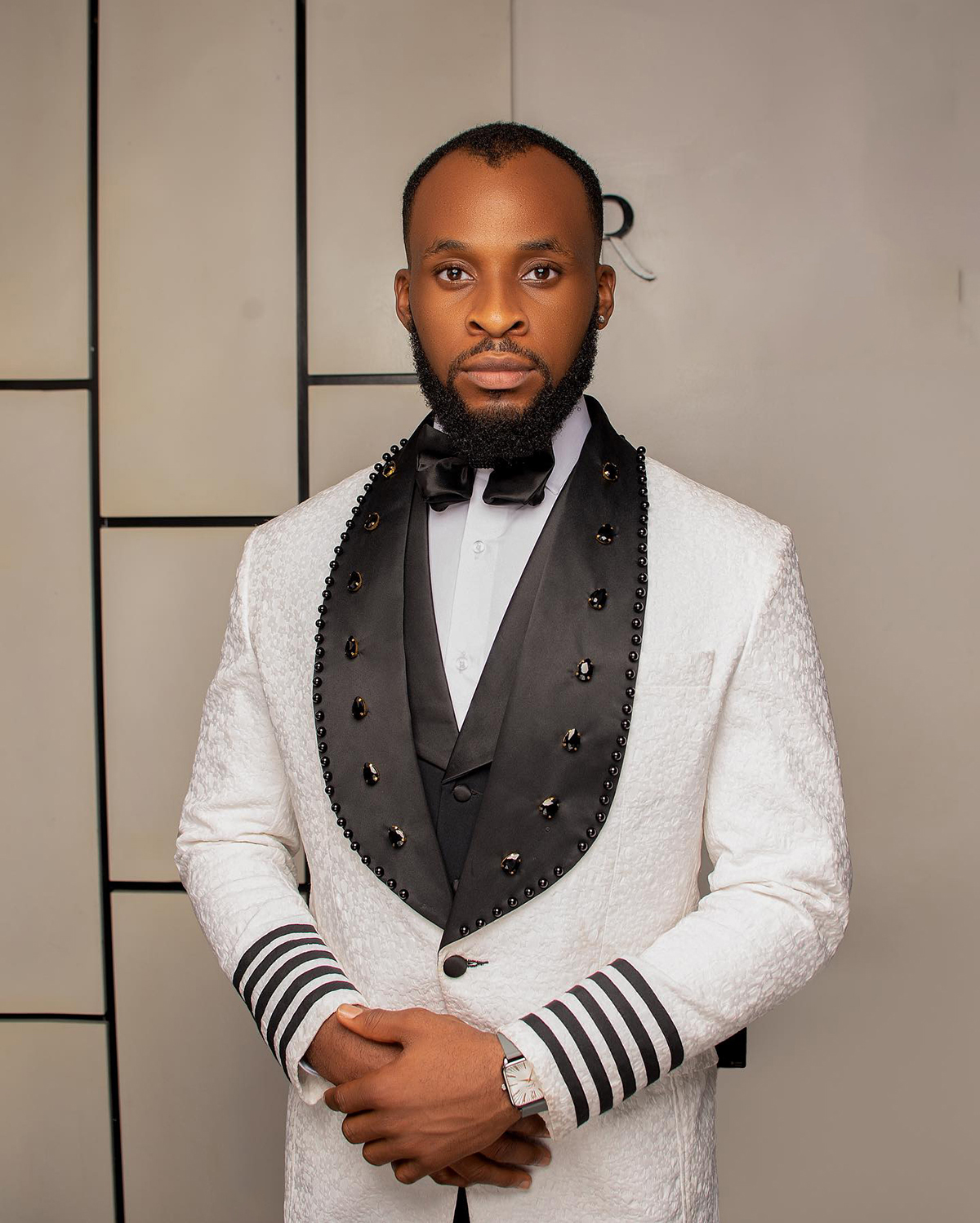 Customized Men Wedding Tuxedos - مراجعة Men'S Formal Dinner Wear وسعره