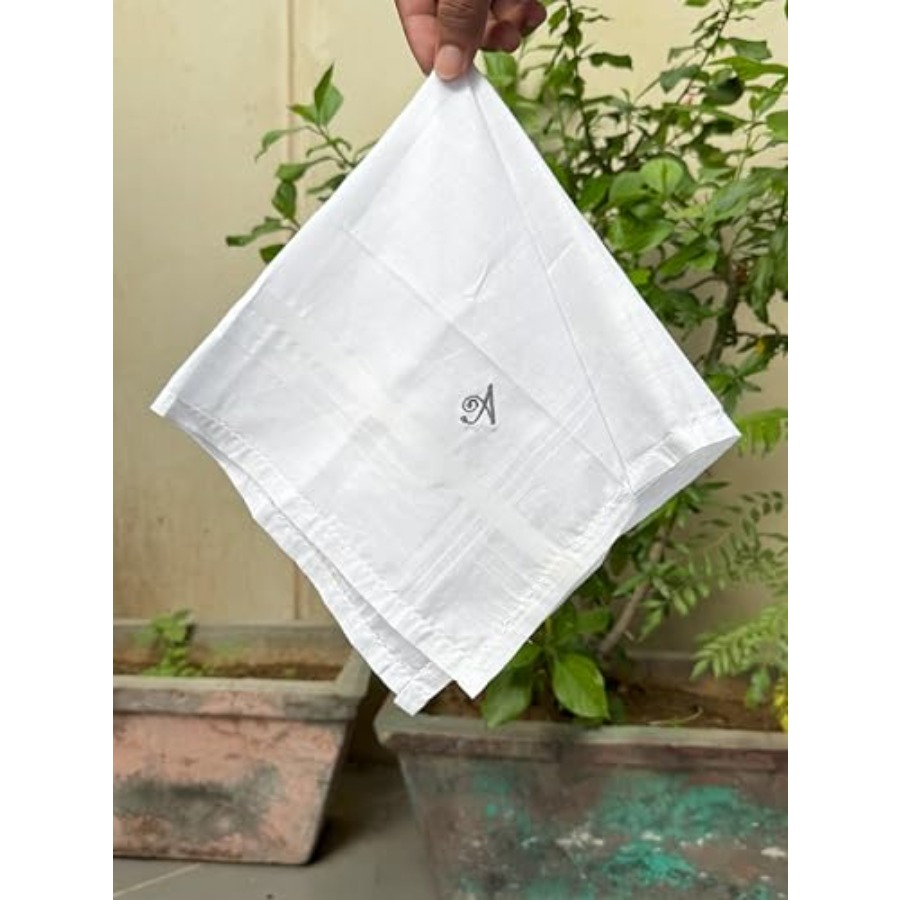 Monogrammed Handkerchief for M - مراجعة Monogrammed Handkerchief وسعره